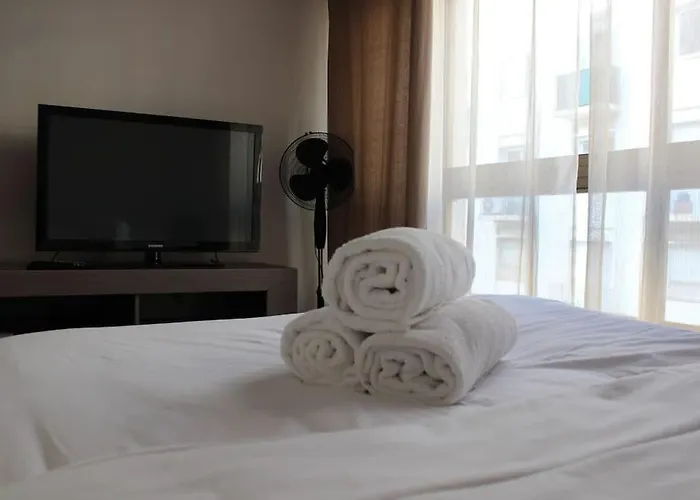 C056-cannes Rue Antibes - アパート